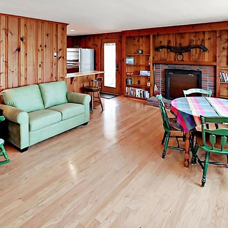 Pickerel Cove Cottage Mashpee Exterior photo