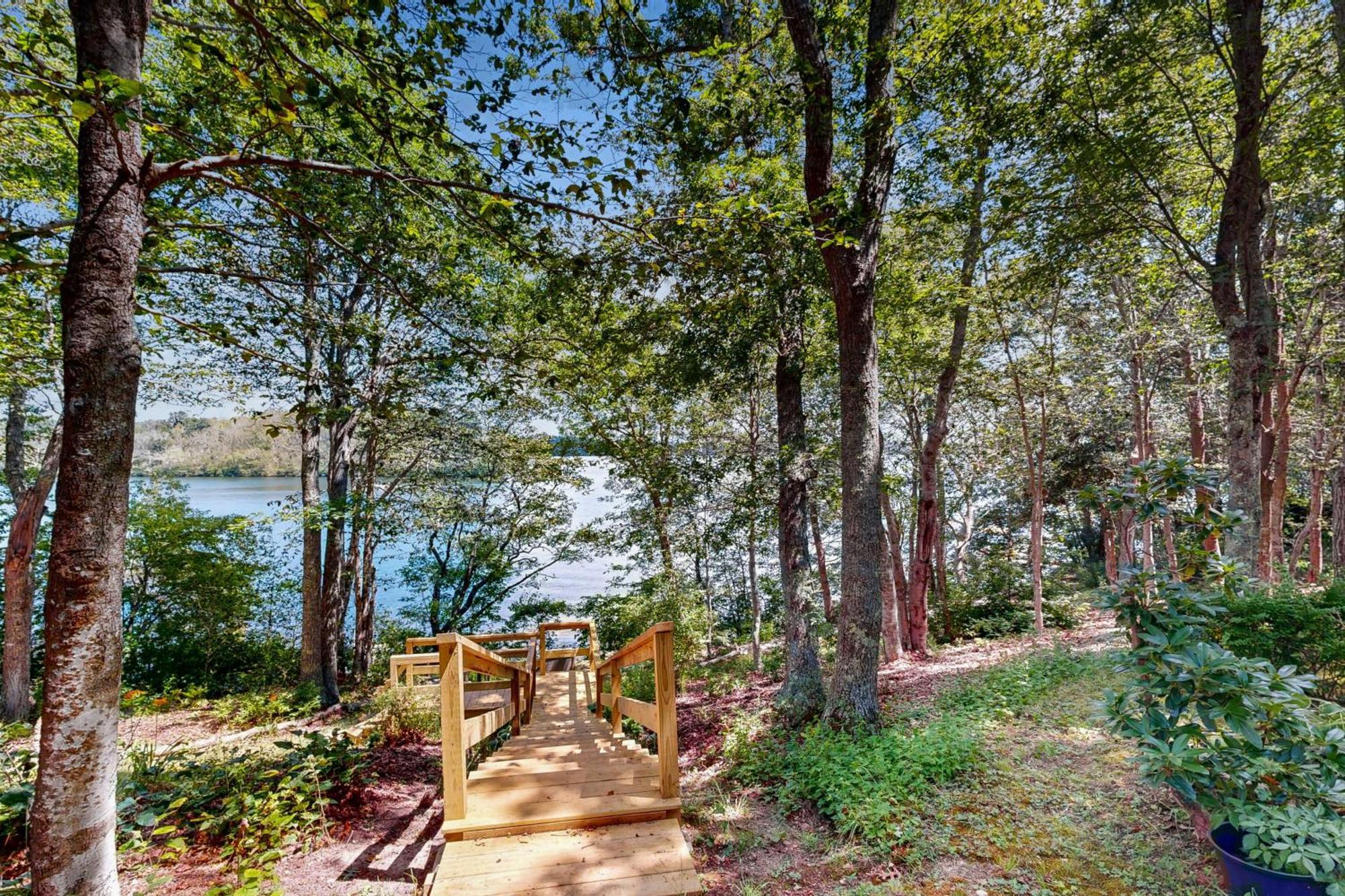 Pickerel Cove Cottage Mashpee Exterior photo